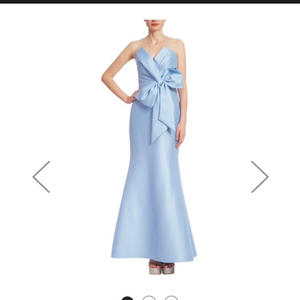 Badgley Mischka sky blue gown! Worn once and dry cleaned. Size 0